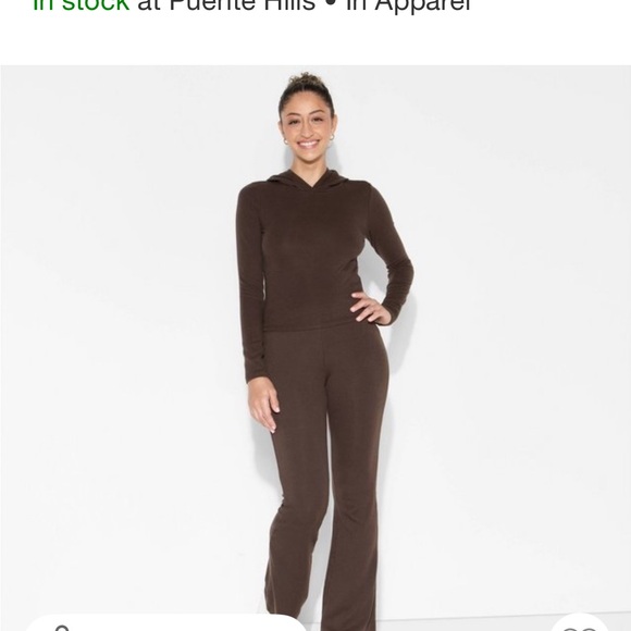 NWT Women’s Long Sleeve Hoodie. Brown. L - Picture 2 of 3